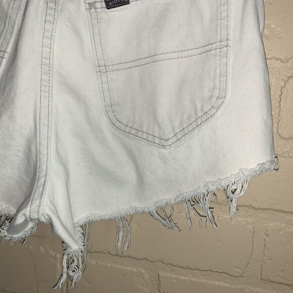 Vintage Distressed Frayed Cut Off Shorts - Picture 8 of 12